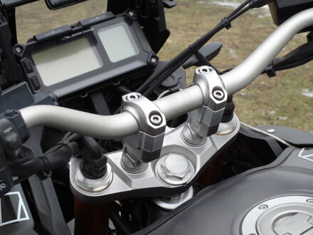 Sada pre zvýšenie riadidiel - Yamaha XT 1200Z Super Ténéré od r.v. 2014 10-10