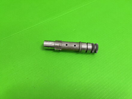 hriadeľ štartovacia J 500OHC 000998