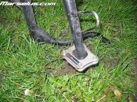 Rozšírenie bočného stojanu - Aprilia Caponord 11-01