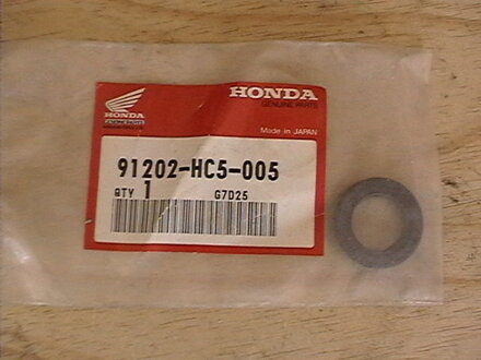 OIL SEAL (17X27X5) 91202-HC5-005