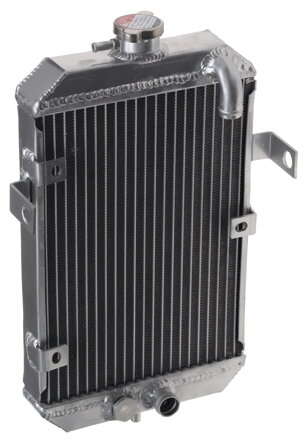 chladič YAMAHA [298*205*32], Q-TECH M690-267