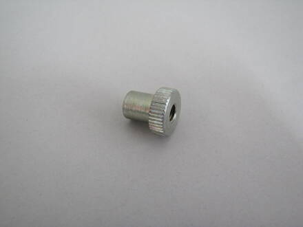 Nastavovacia matica brzdy M6, zinok 002396