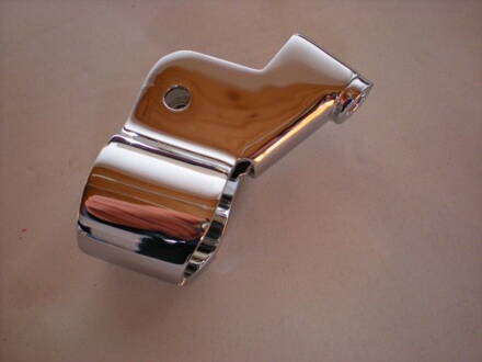 Držiak páčky, ľavá strana, Chrom 000676