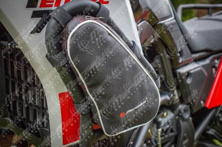 Tašky do originálnych padacích rámov - Yamaha 700 Ténéré - 10-24